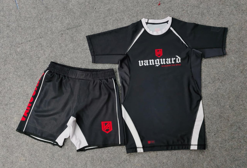 Vanguard Set - White & Black